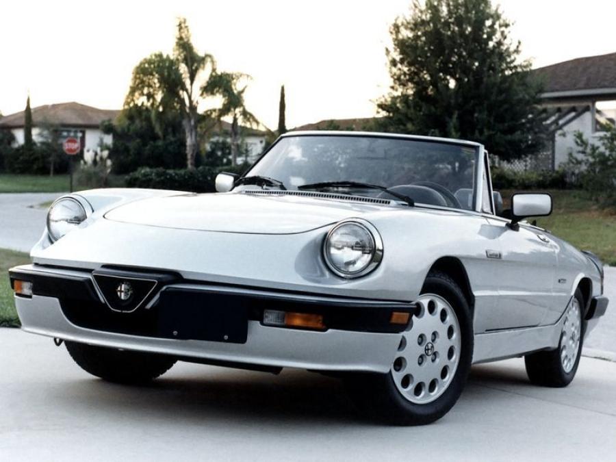  Alfa Romeo Spider Quadrifoglio (115) 1986 года  (фото 2 из 2)